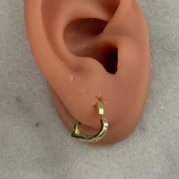 Gold Heart Shaped Huggie Hoop Earrings Brand New - Picture 2 of 5